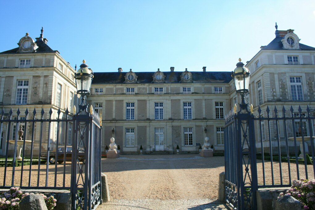 Chateau Colbert Maulévrier エクステリア 写真